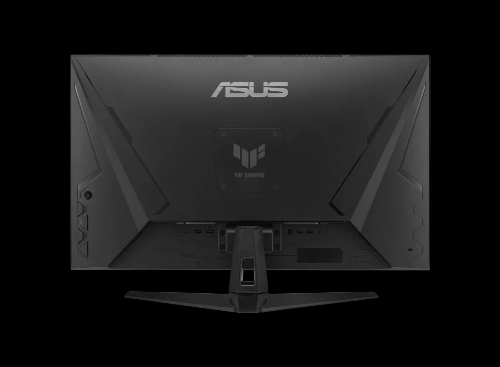 The back I/O ports of the VG32UQA1A