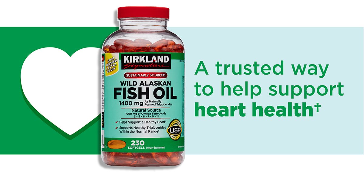Hình ảnh chai sản phẩm thực phẩm chức năng dầu cá Alaska hoang dã Kirkland Signature 1400mg, 230 viên nang mềm, có hình trái tim khoét rỗng phía sau và dòng chữ: Một cách đáng tin cậy để hỗ trợ sức khỏe tim mạch†.