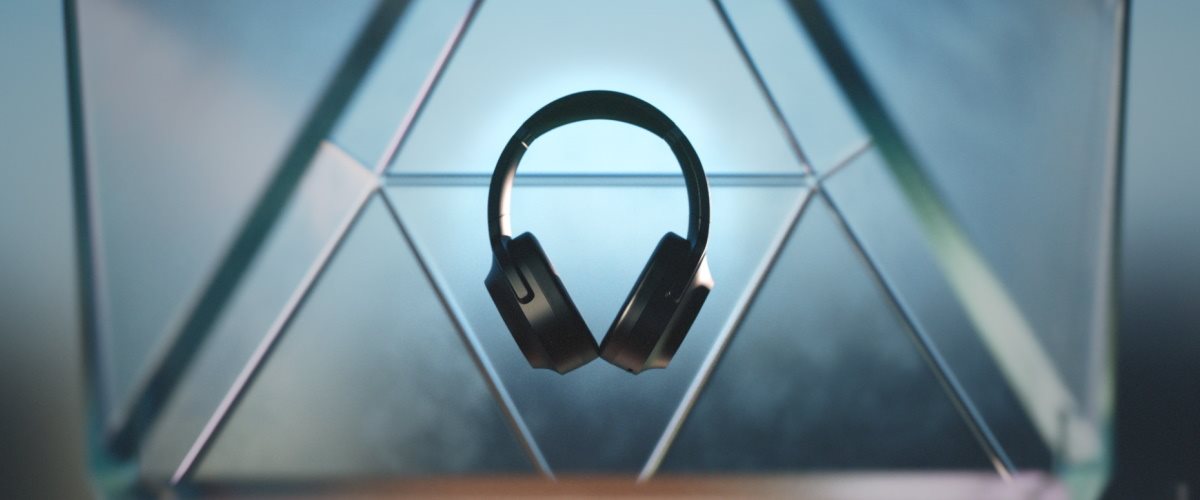 Razer RZ04-03780100-R3M1 - Razer Barracuda Pro Headset Wired