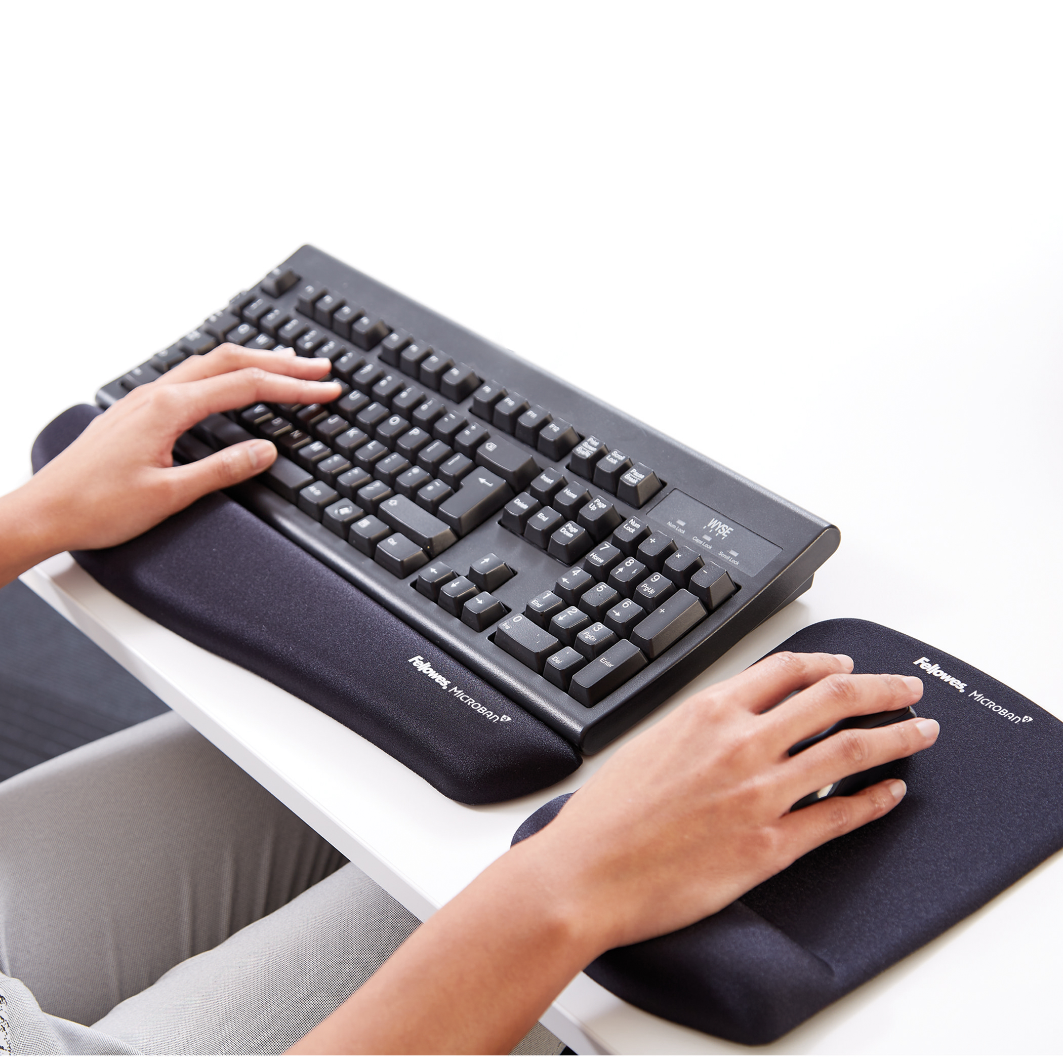 fellowes keyboard wrist rest