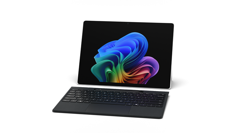 Surface Pro 11 タイプカバー付　Core Ultra 5 236V Microsoft Surface Pro 11 Intel Core Ultra 5-236V 16GB 256GB