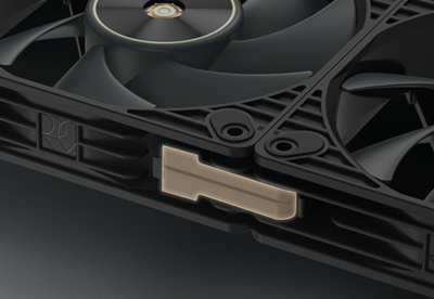 Patenterede daisy-chain-stik til problemfri installation