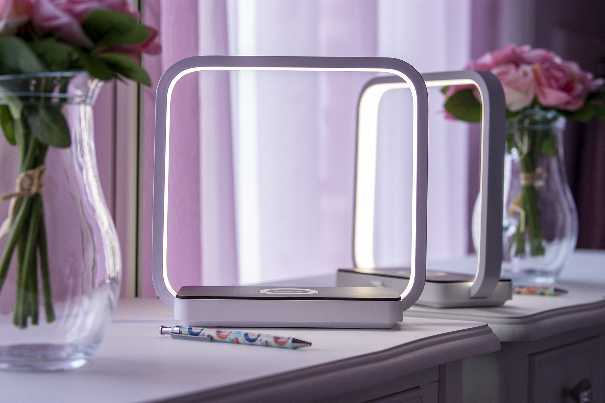 artemis wireless charger lamp groov-e