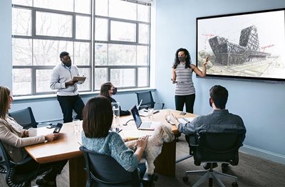 High-Performance 4 K Touchscreen