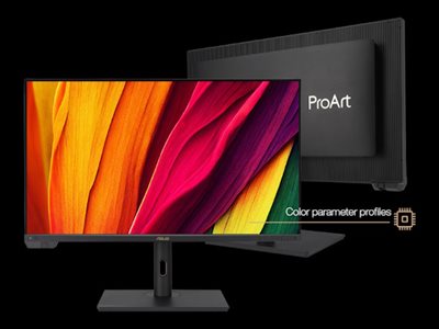 Front and rear view of ProArt Display PA32UCXR, with the monitor showing off an image with vivid colors.