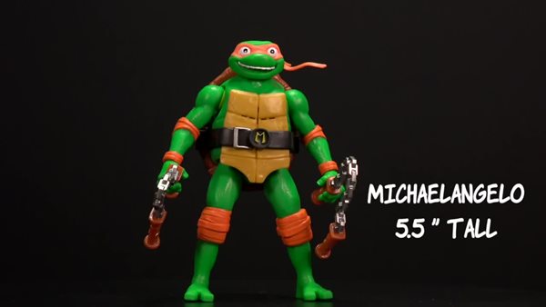 Teenage Mutant Ninja Turtles: Mutant Mayhem 5.5” Raphael Deluxe Ninja  Shouts Figure by Playmates Toys 