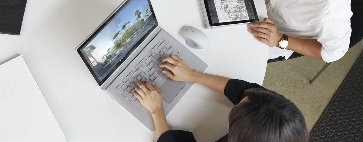 Microsoft Surface Book 2 Bundle, 8 GB RAM, 256GB SSD, Intel