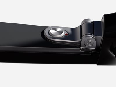 Turn your glasses on or off with a simple swipe.