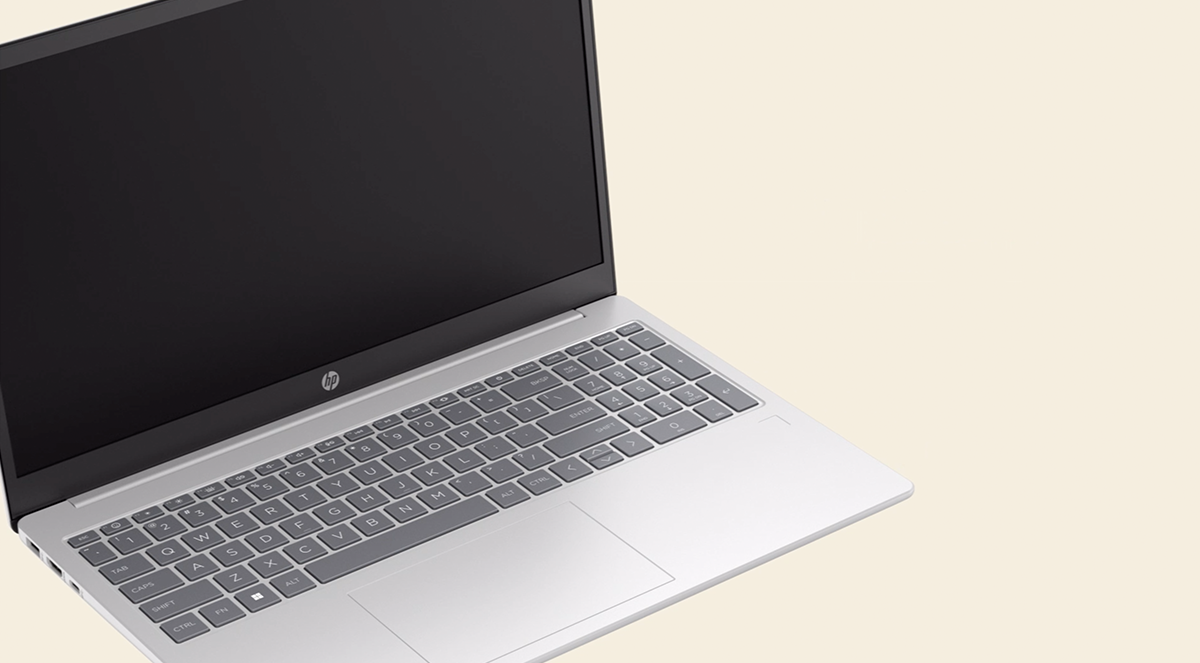 Refurbished: HP 15-fc0035tg Notebook AMD Athlon Silver 7120U 8GB