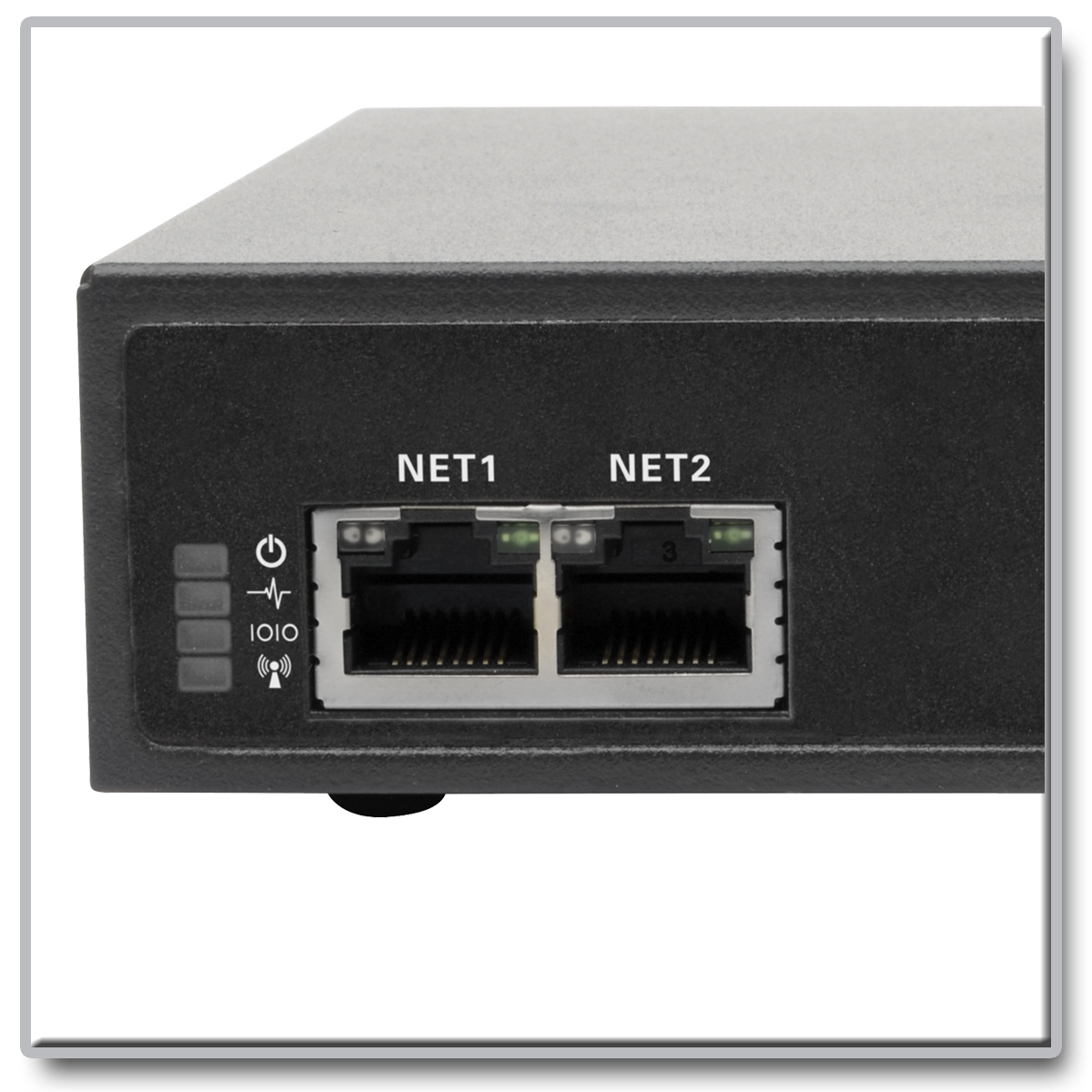 Tripp Lite 4-Port Console Server Cellular Gateway Dual GB NIC