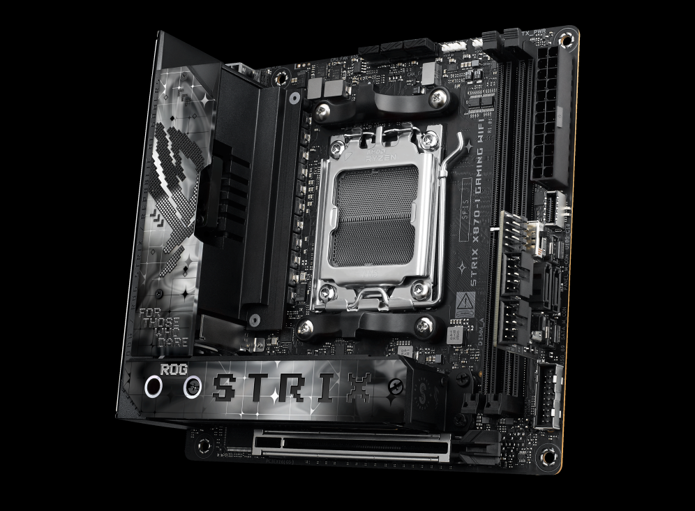 Folie {0} von {1}, Vergrößern, ROG STRIX X870-I GAMING WIFI
