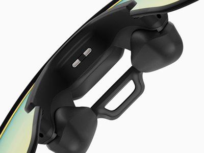 Wind, crowd noise and other audio interference are minimized with ease.